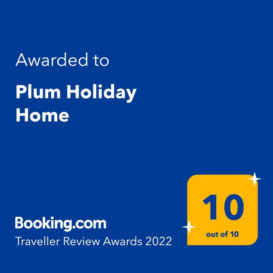 Plum Holiday Home Каштел-Стари Экстерьер фото